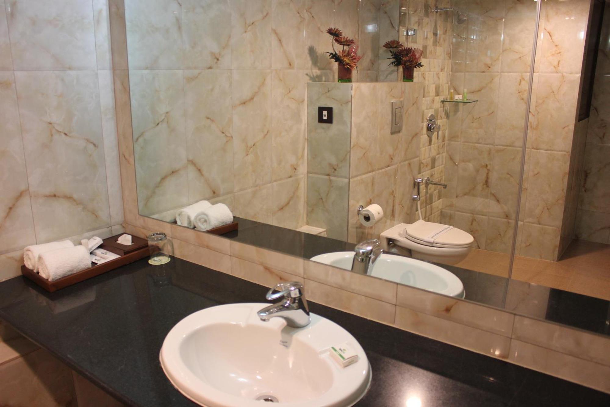 Tabla Pride Hotels & Spa Haidarábád Kültér fotó