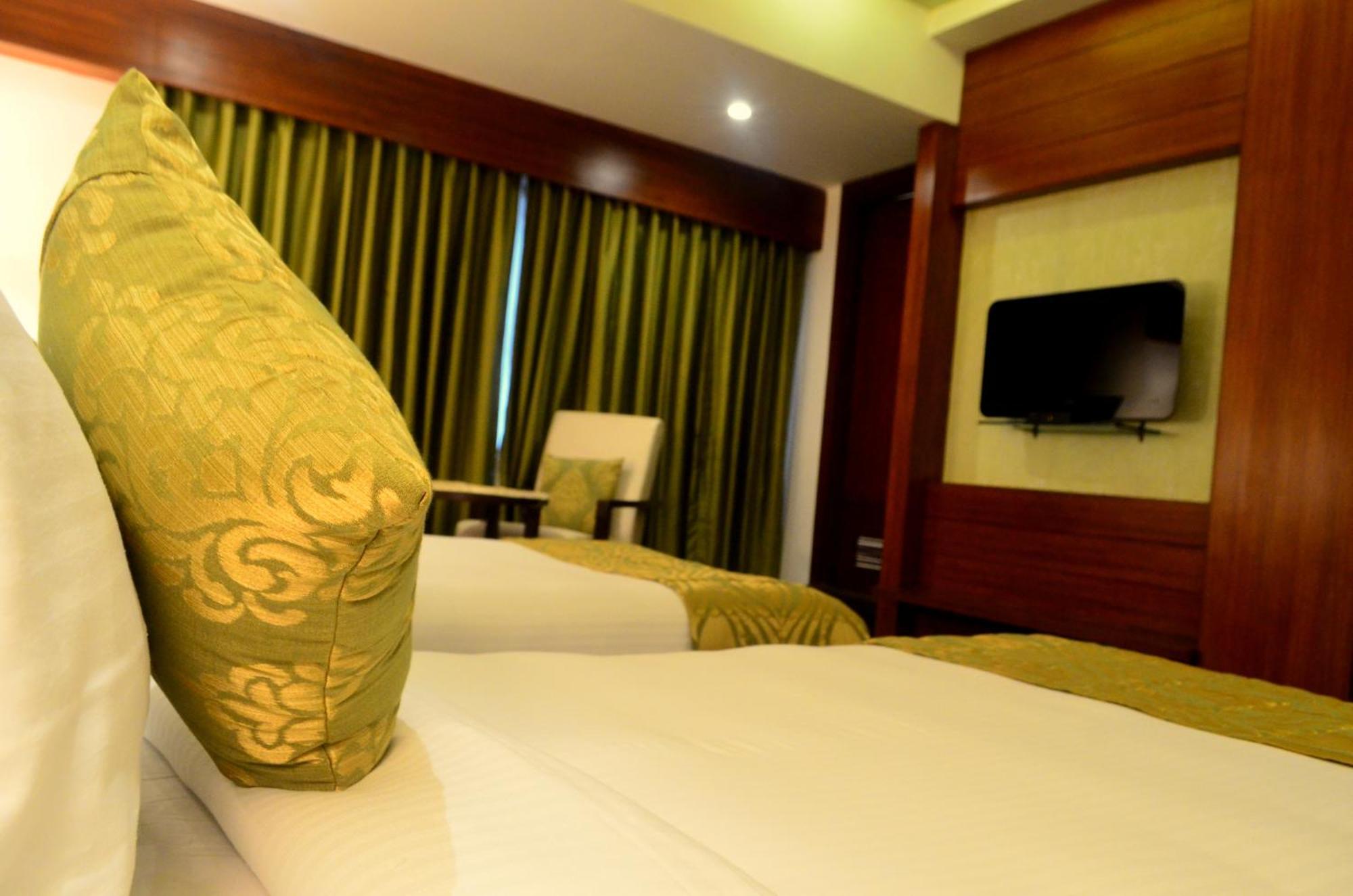 Tabla Pride Hotels & Spa Haidarábád Kültér fotó