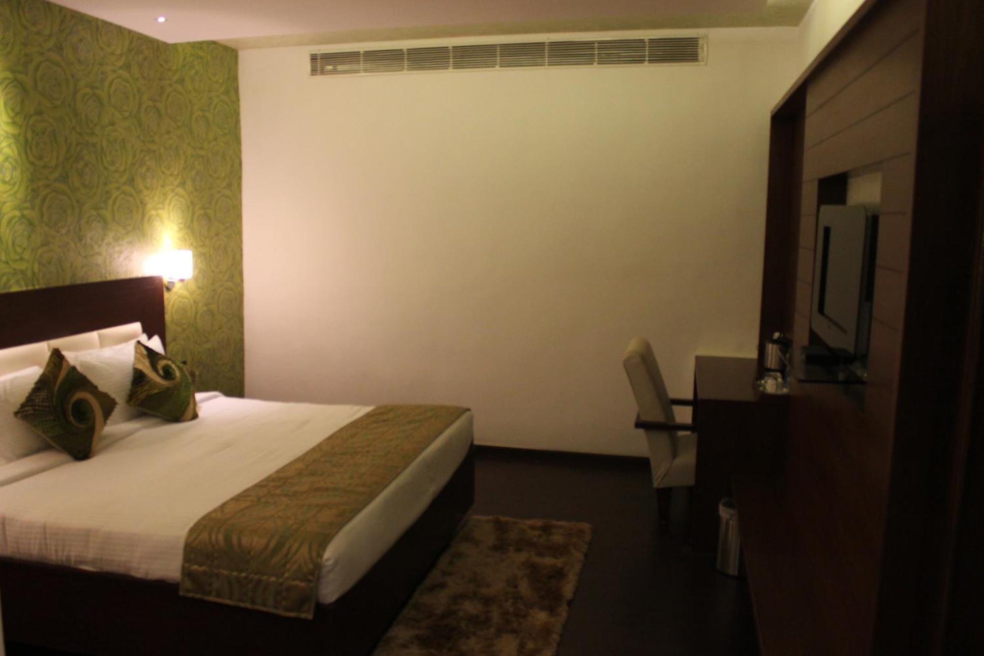 Tabla Pride Hotels & Spa Haidarábád Kültér fotó